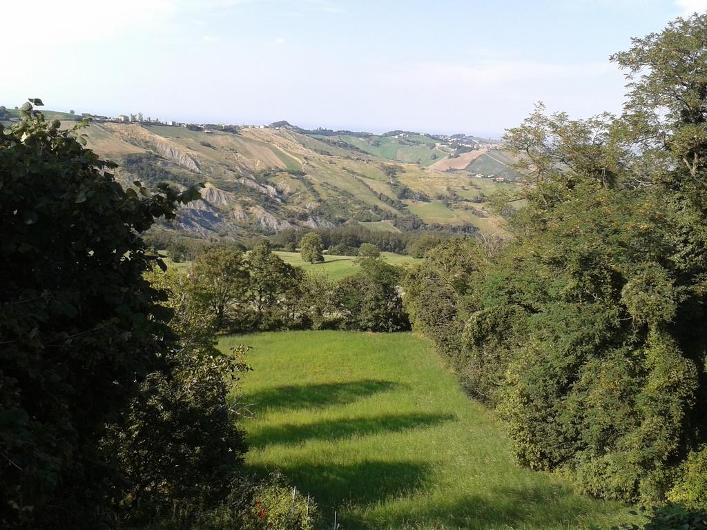 B&B San Nicola Serramazzoni エクステリア 写真
