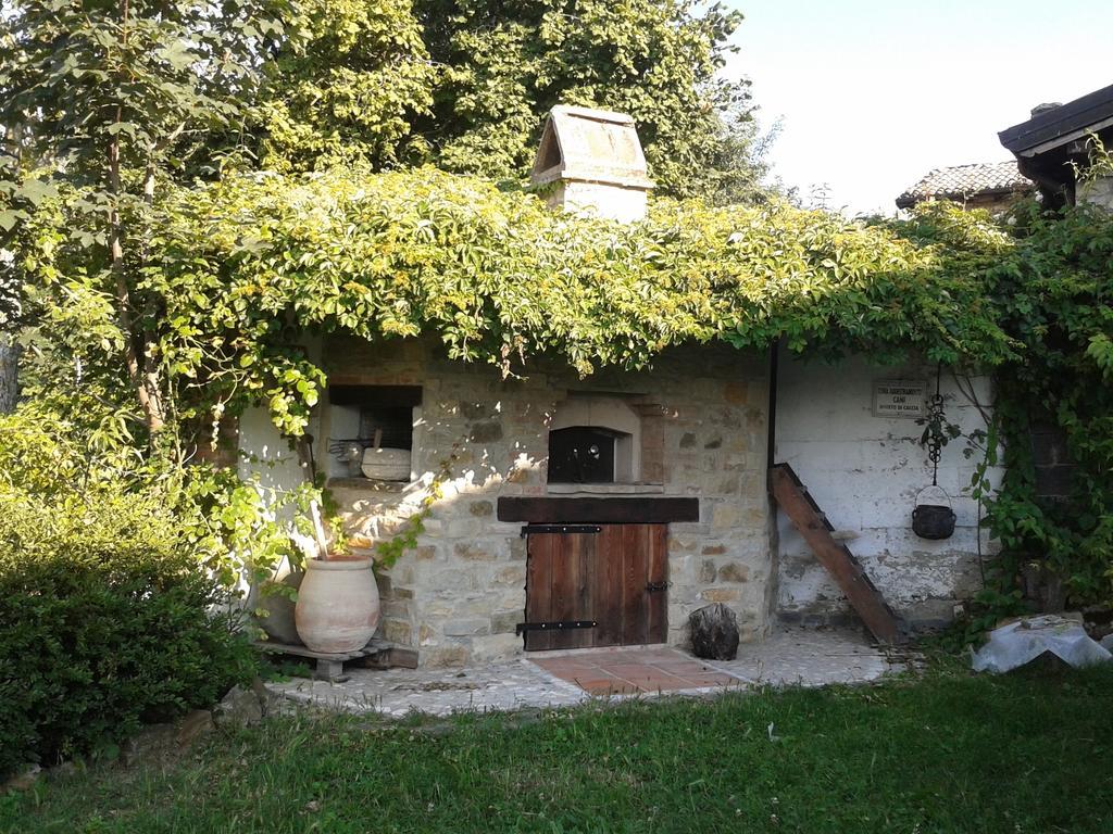 B&B San Nicola Serramazzoni エクステリア 写真