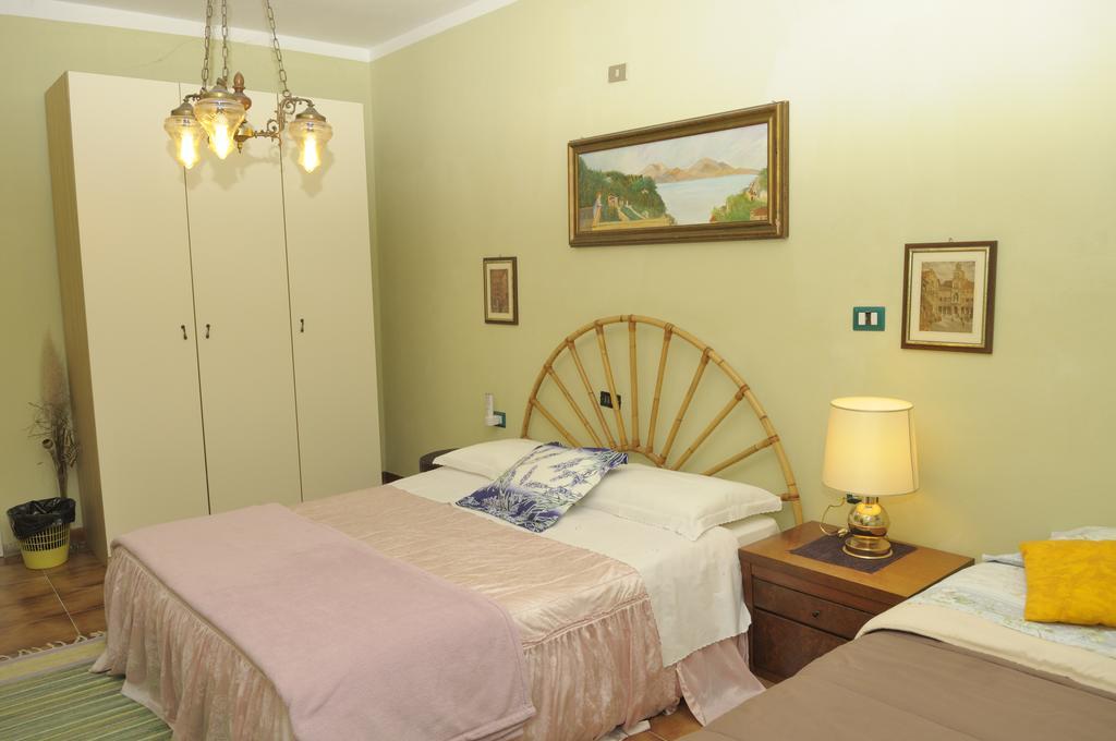 B&B San Nicola Serramazzoni エクステリア 写真