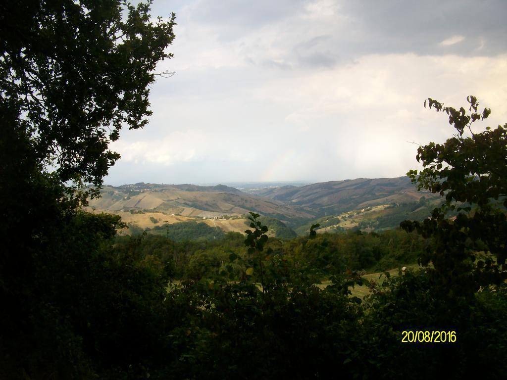 B&B San Nicola Serramazzoni エクステリア 写真